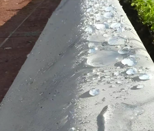 灯塔硅烷浸渍涂料在混凝土保护中的应用